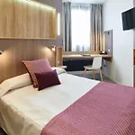 Le 4* Baiona