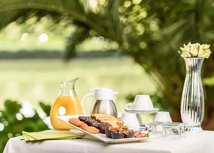 巴约讷酒店 4* 巴约讷