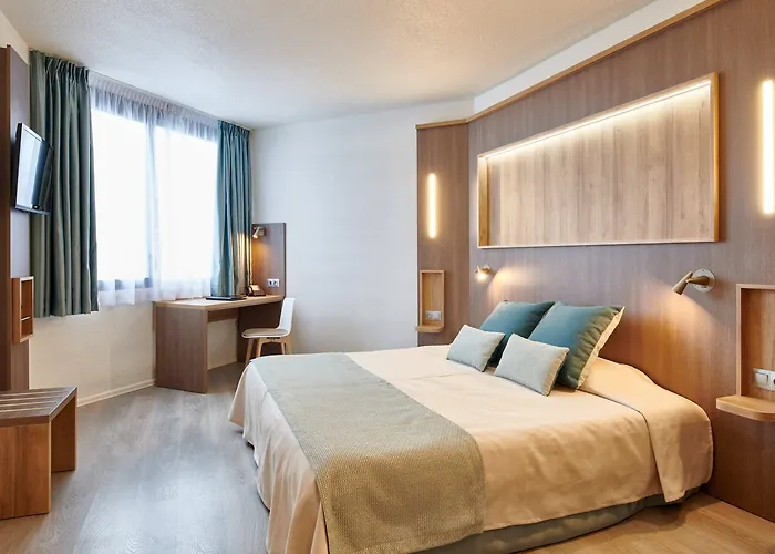 Le Hotel