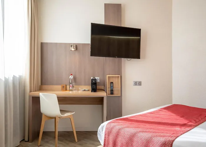 Le Hotel 4*