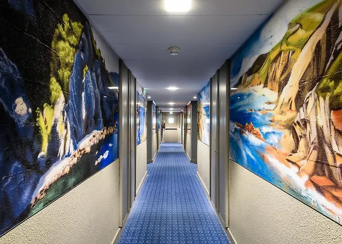 Le Hotel 4*