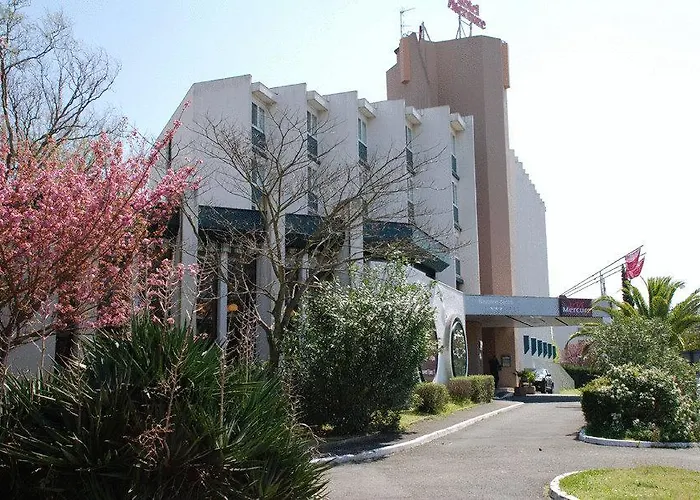 巴约讷酒店 酒店